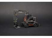 AT-Collections | Volvo Volvo | AT3200116 | 1/32 | Volvo EWR 150E wheeled excavator Limited Black Edition (999 pieces)
 Nokian Ground Kare tyre version. Including Steelwrist tiltrotator. | 